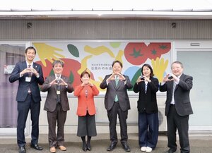 2月15日（日）、林総務大臣が日高村のNPO法人わのわ会・弊社nossonを視察